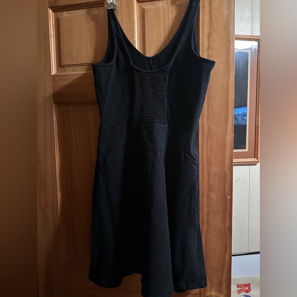 Elegant Black Sleeveless Dress